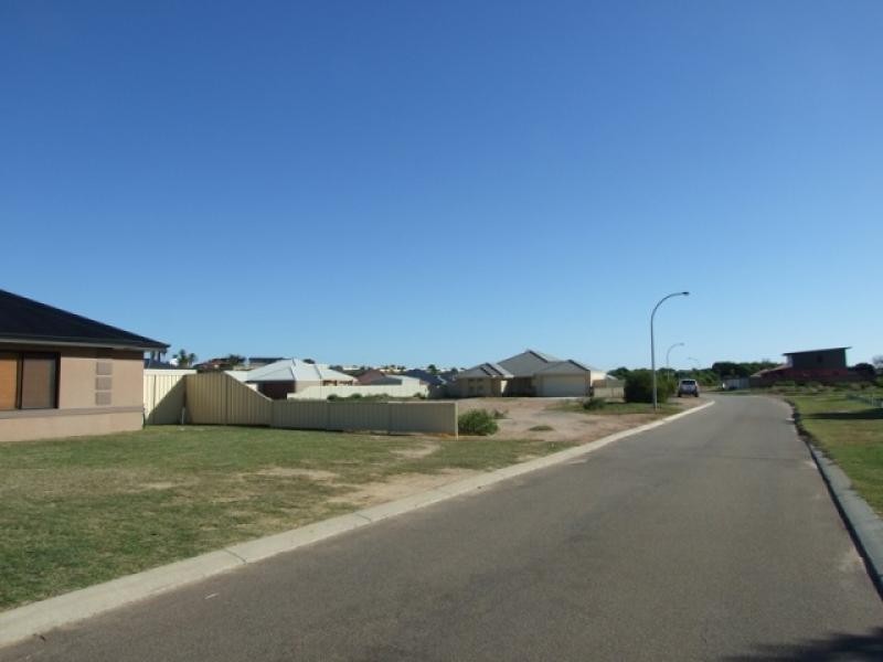 9 Parkvista SQ, Drummond Cove WA 6532