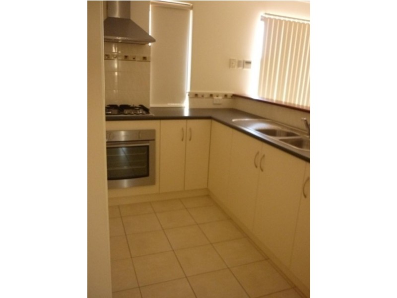 4 Topsail Street, Drummond Cove WA 6532