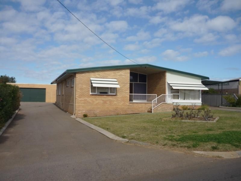 36 Phelps Street, Geraldton WA 6530