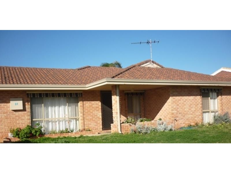 31 Eastcott Way, Tarcoola Beach WA 6530