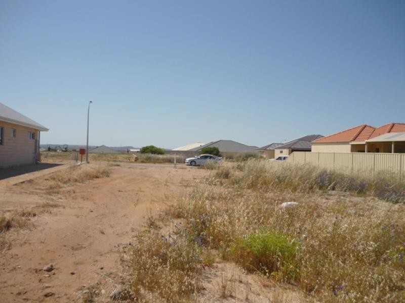 26 Yolanda Edge, Wandina WA 6530