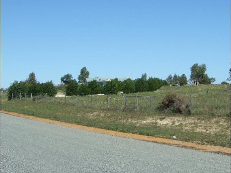 205 Cambewarra Drive, Jurien Bay WA 6516