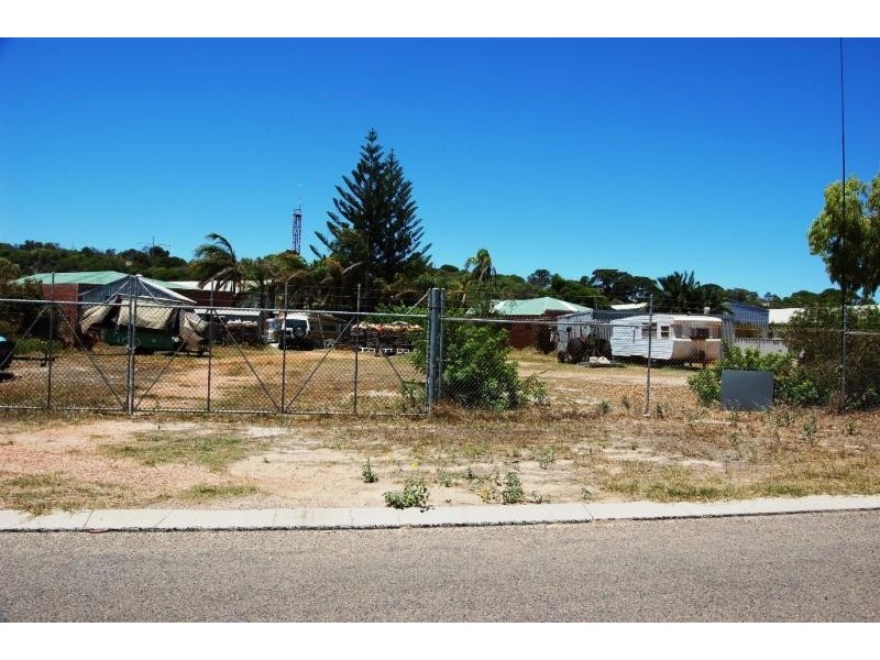 15 Duval Street, Port Denison WA 6525