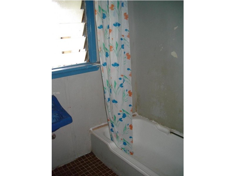 13 Main Road, Mullewa WA 6630