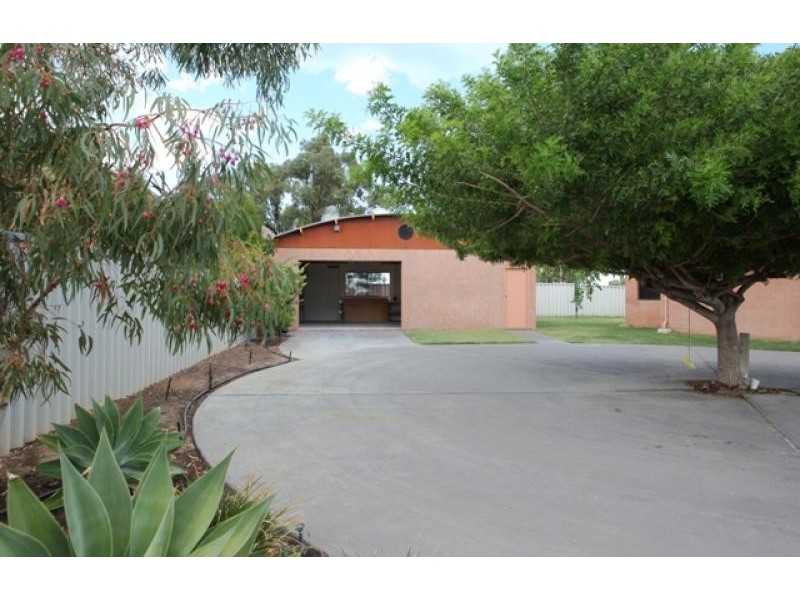 237 Ocean Drive, Port Denison WA 6525