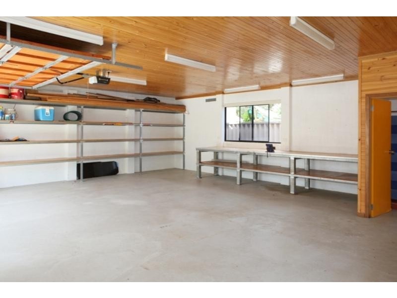 237 Ocean Drive, Port Denison WA 6525