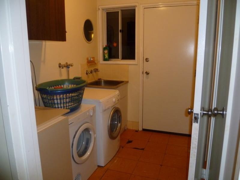 1 Howard Drive, Newman WA 6753