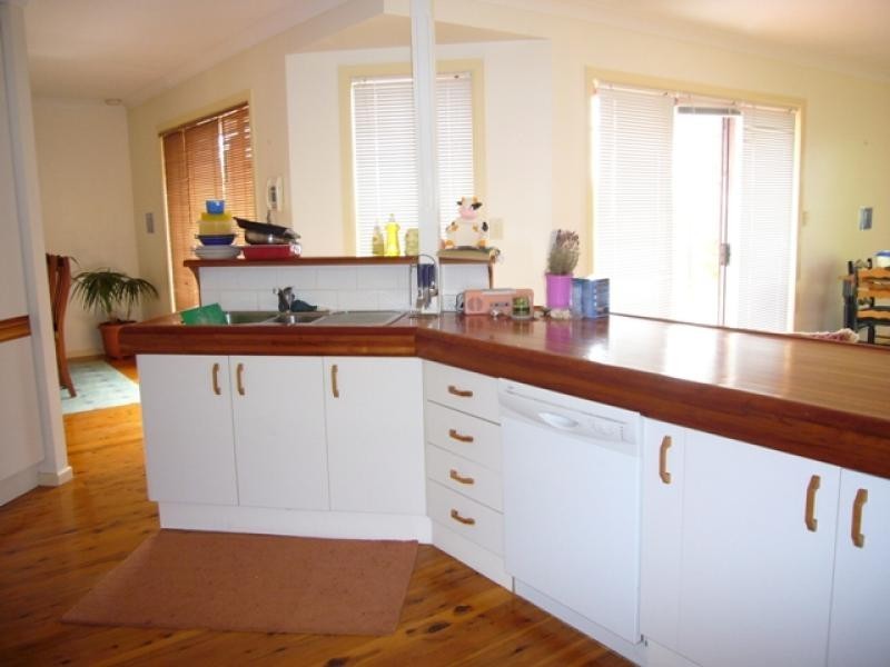 2 Willowbend Way, Dubbo NSW 2830