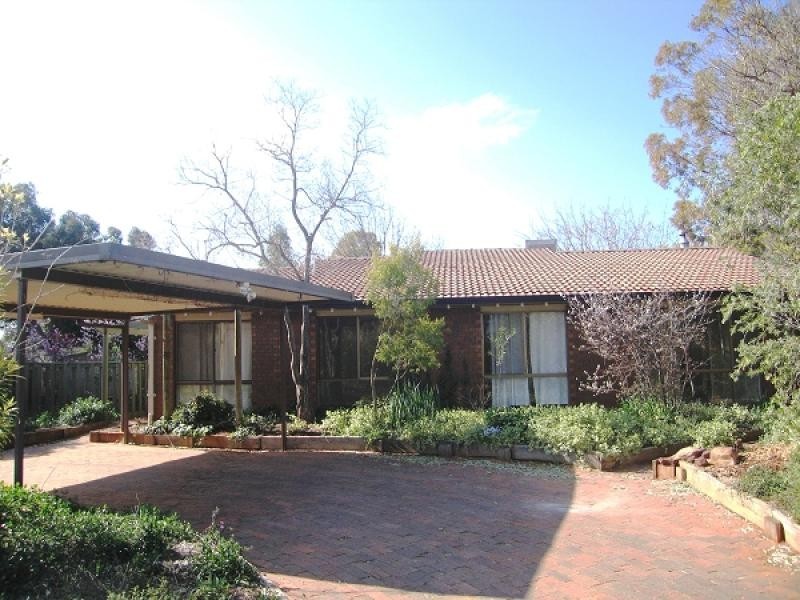 9 HAMILTON CLOSE, Dubbo NSW 2830