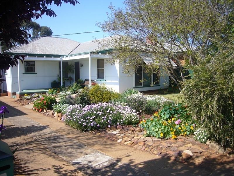66 WHYLANDRA STREET, Dubbo NSW 2830