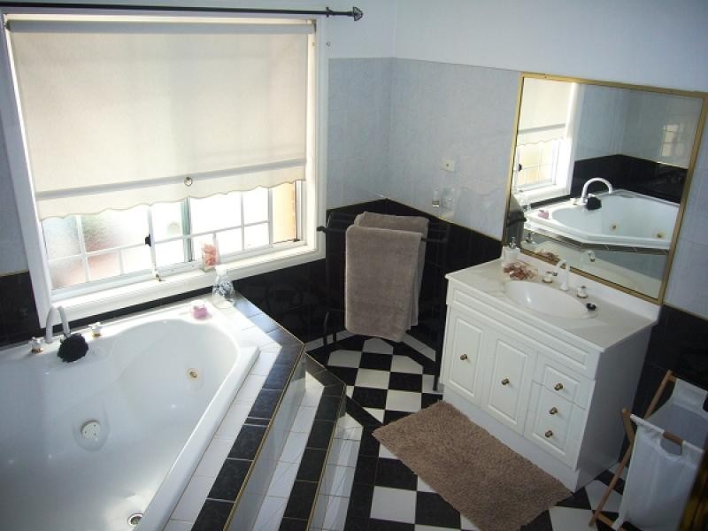 55 Websdale Drive, Dubbo NSW 2830
