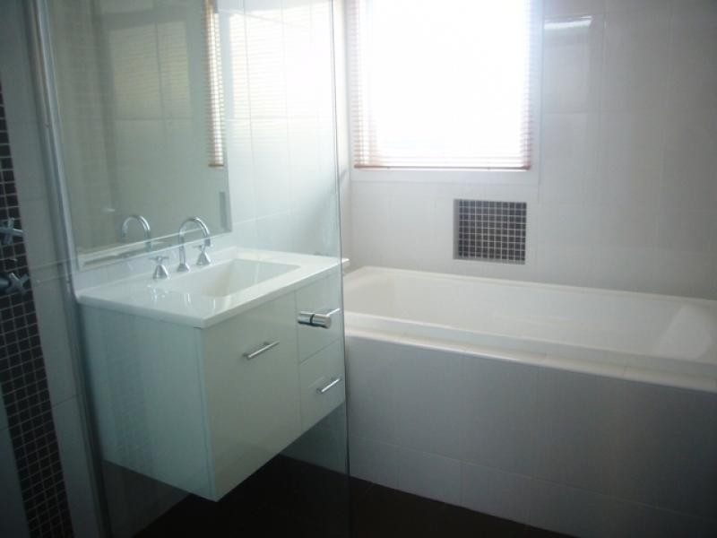 42 CAROLINE STREET, Dubbo NSW 2830