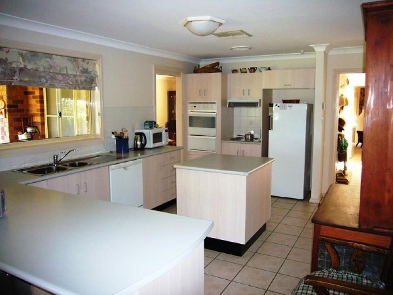 21 Lincoln Parkway, Dubbo NSW 2830