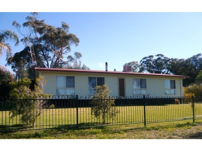 22 Chambers Street, Geurie NSW 2831