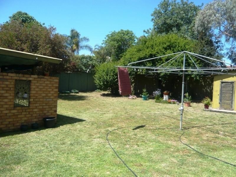 42 Meek Street, Dubbo NSW 2830