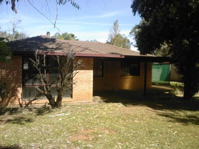 7 Meadowbank Drive, Dubbo NSW 2830