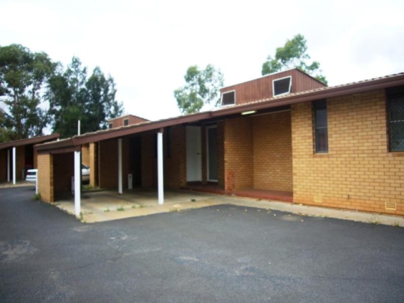 3/4 Quinn Street, Dubbo NSW 2830