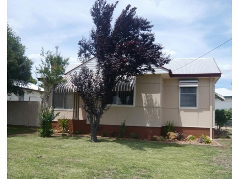 30 Dalton Street, Dubbo NSW 2830