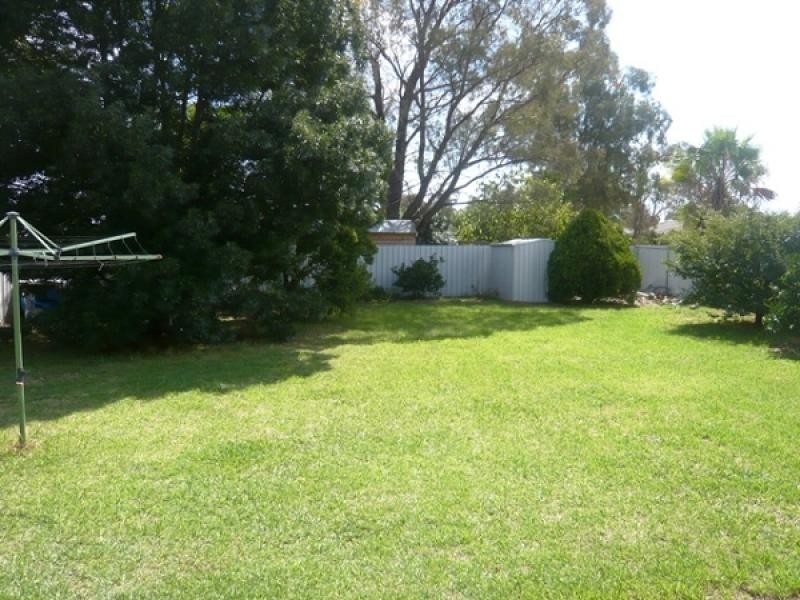 23 Windsor Parade, Dubbo NSW 2830