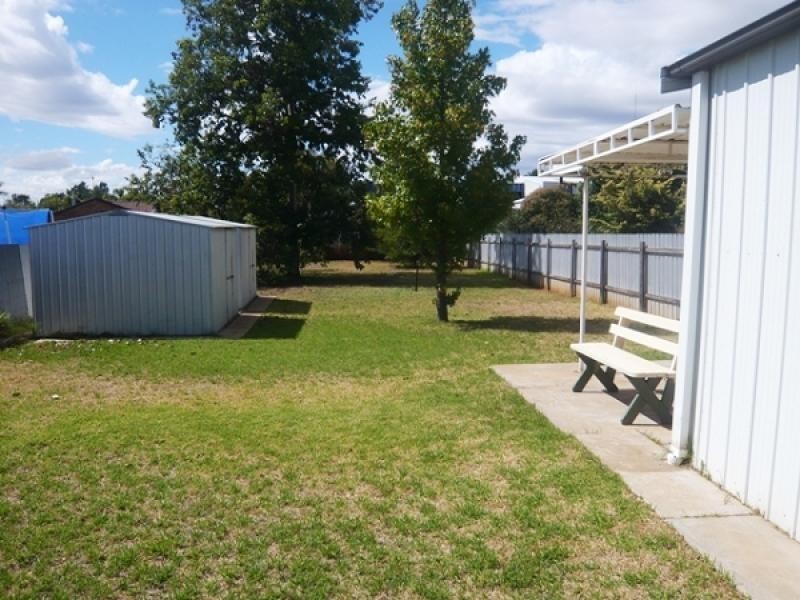 6 North Street, Dubbo NSW 2830