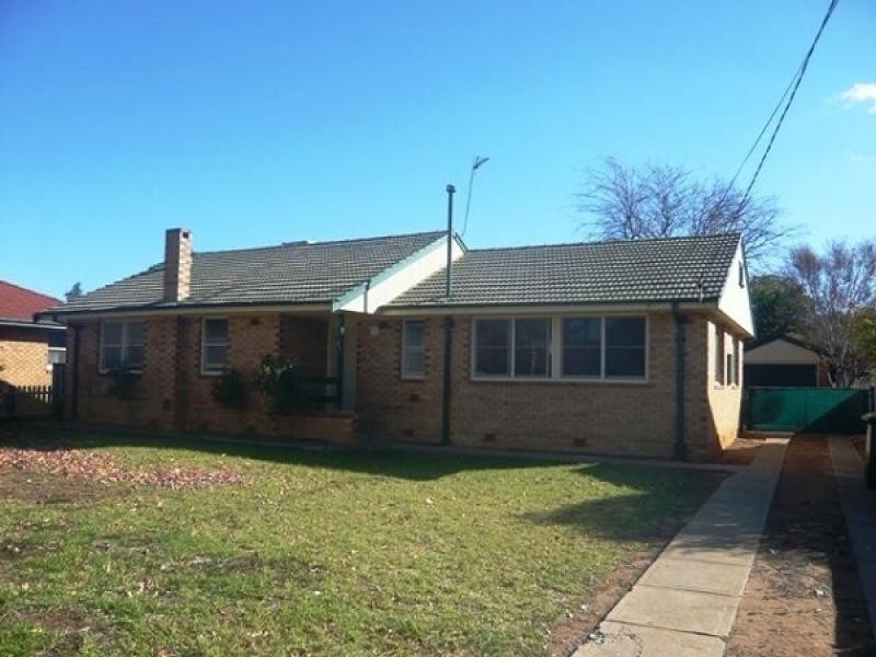 21 Gilbert Street, Dubbo NSW 2830