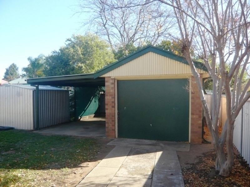 21 Gilbert Street, Dubbo NSW 2830