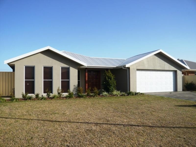 30 William Farrer Drive, Dubbo NSW 2830