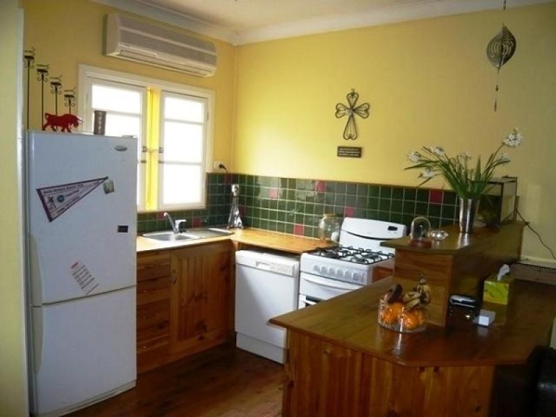 100 Taylor Street, Dubbo NSW 2830