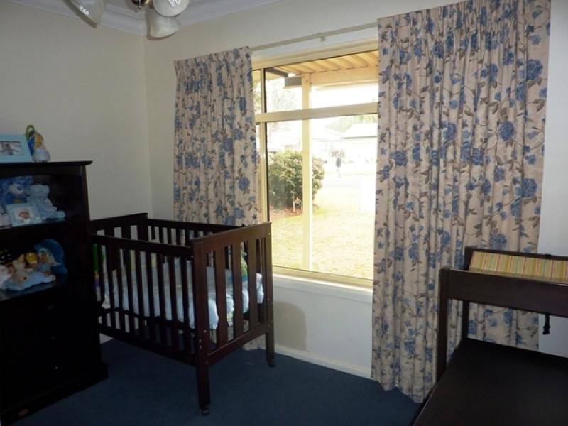 33 Caroline Street, Dubbo NSW 2830