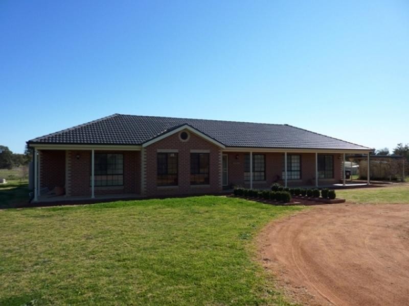 4 R Trilby Drive, Dubbo NSW 2830