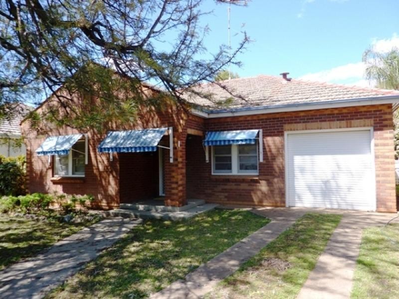 44 Taylor Street, Dubbo NSW 2830