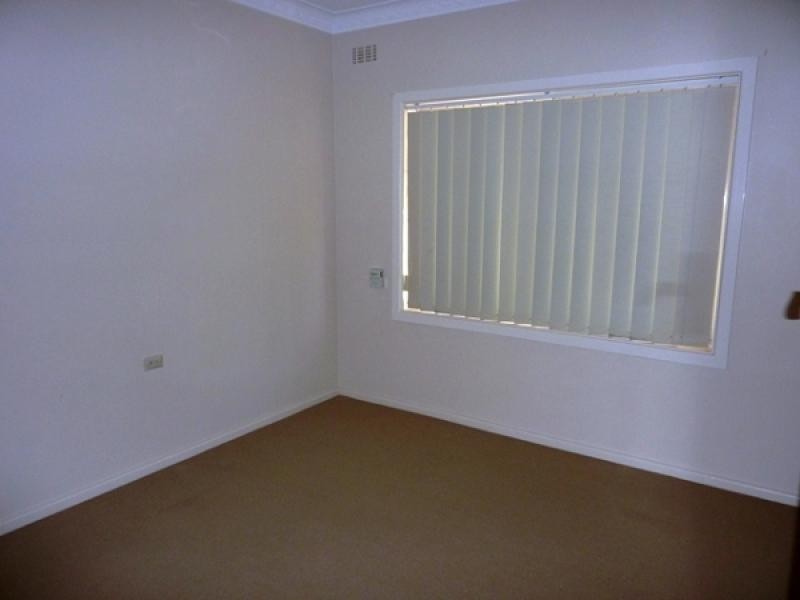 27 Lovett Avenue, Dubbo NSW 2830