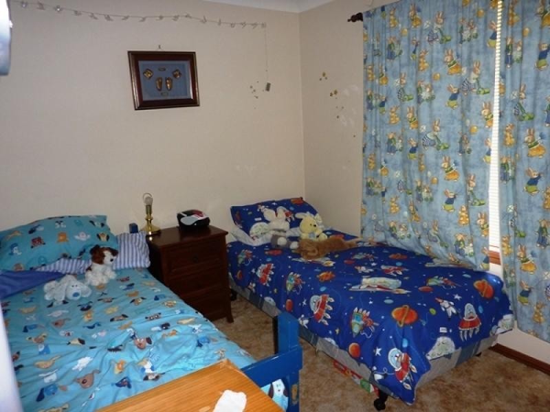 2 Doncaster Avenue, Dubbo NSW 2830