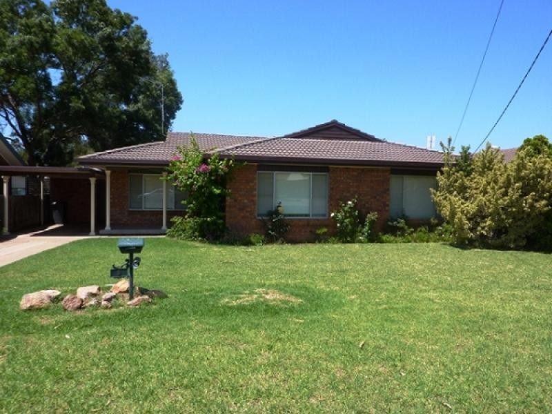 9 Opal Street, Dubbo NSW 2830