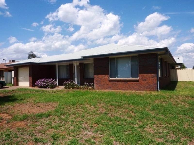 22 Epsom Avenue, Dubbo NSW 2830