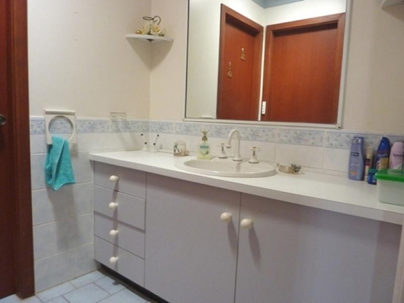 9 Lyons Place, Dubbo NSW 2830