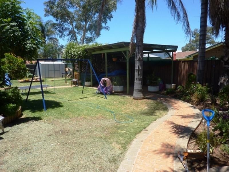 9 Lyons Place, Dubbo NSW 2830