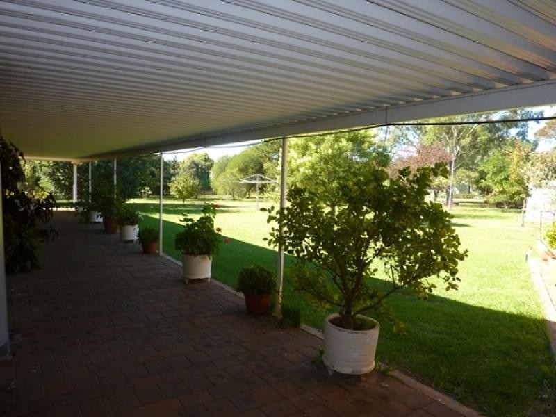 20 Colony Crescent, Dubbo NSW 2830