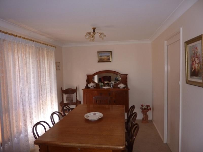 20 Colony Crescent, Dubbo NSW 2830