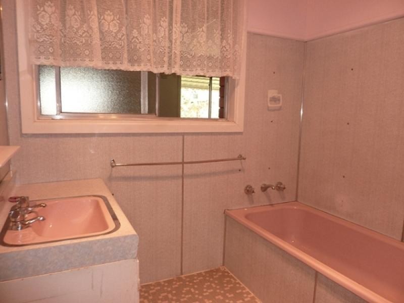 23 Caroline Street, Dubbo NSW 2830