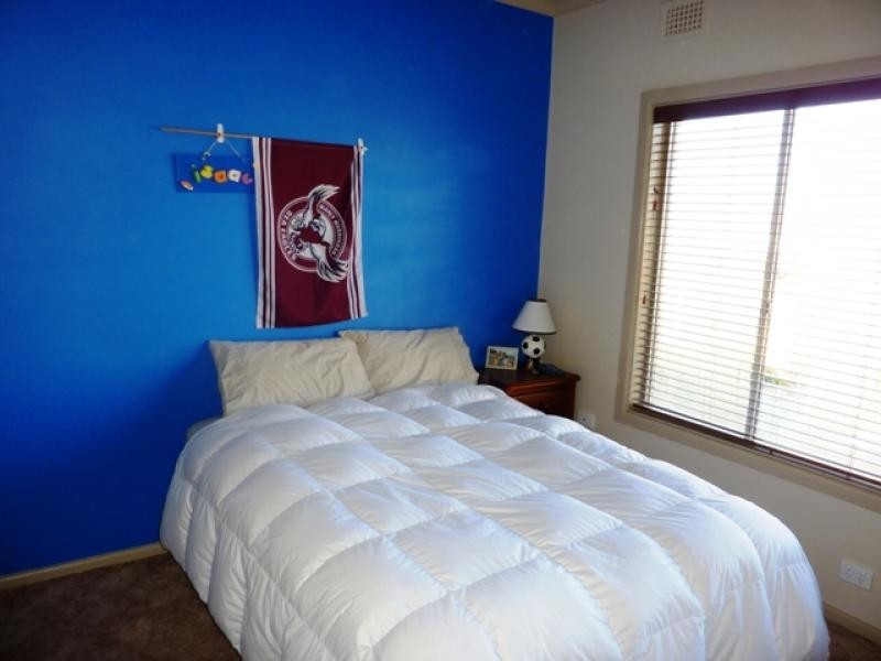 20 Lovett Avenue, Dubbo NSW 2830