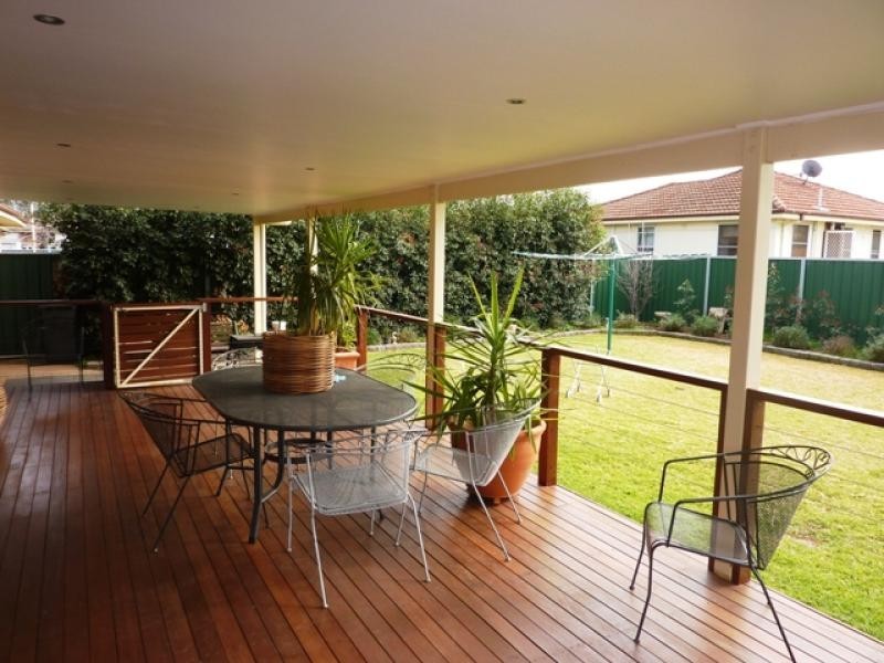 20 Lovett Avenue, Dubbo NSW 2830