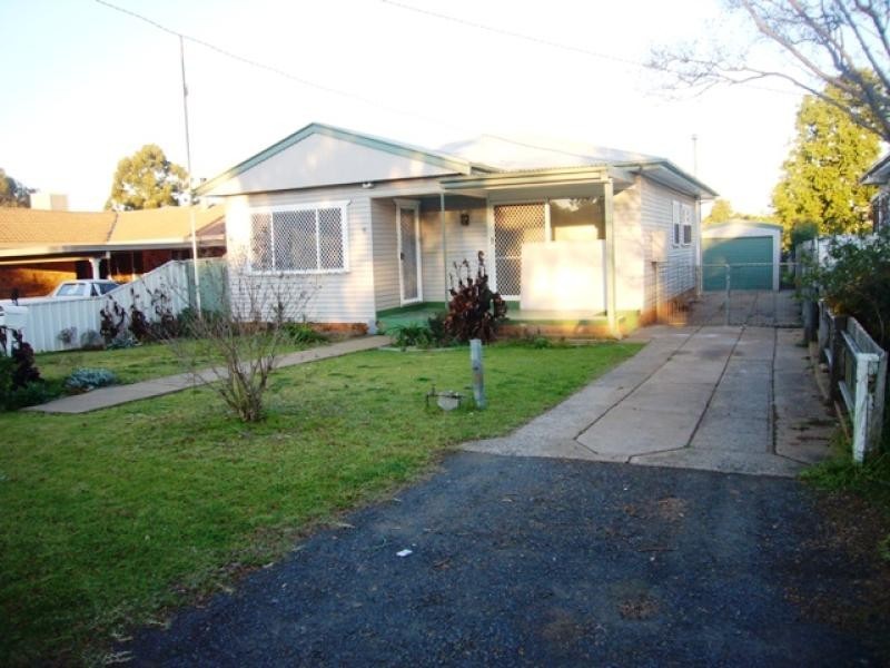 4 North Street, Dubbo NSW 2830