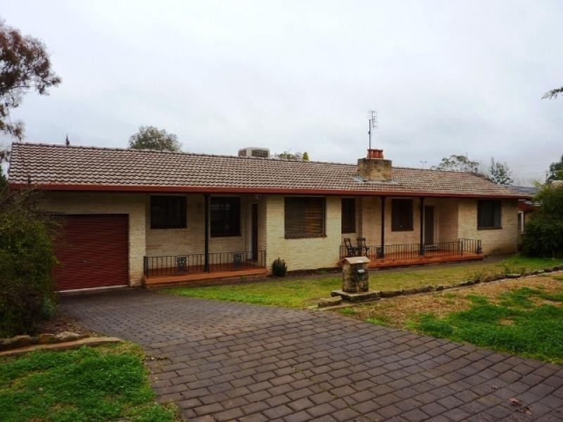 3 Brigalow Avenue, Dubbo NSW 2830