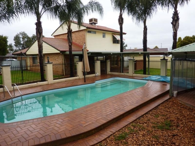 3 Grey Street, Dubbo NSW 2830