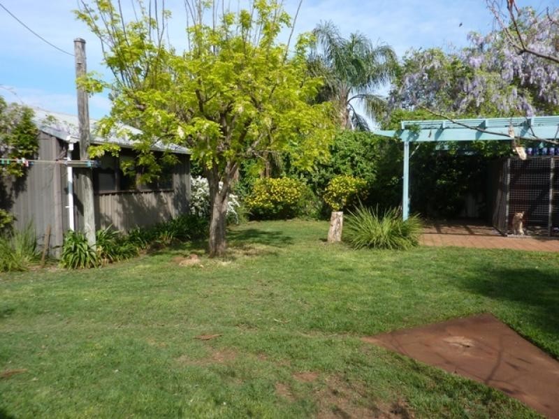 43 Oxley Circle, Dubbo NSW 2830
