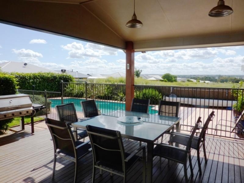 16 Englewood Avenue, Dubbo NSW 2830