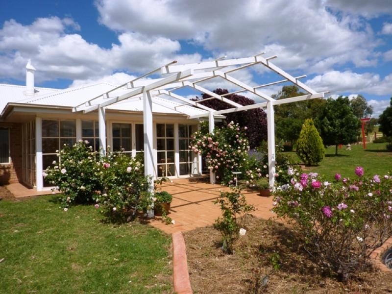 437 Comobella Road, Geurie NSW 2831