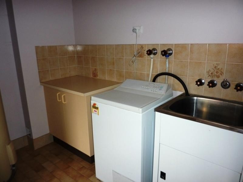 95 Margaret Crescent, Dubbo NSW 2830