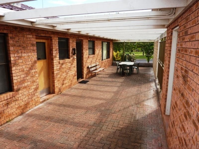 95 Margaret Crescent, Dubbo NSW 2830